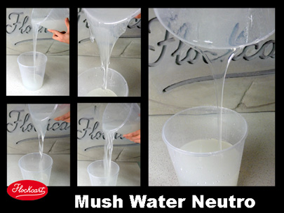 Mush Water è in origine neutro, incolore, virtualmente trasparente 